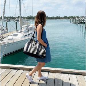 Lands’ End Tote Bag Navy White Striped Canvas Durable Shoulder Purse Nautical